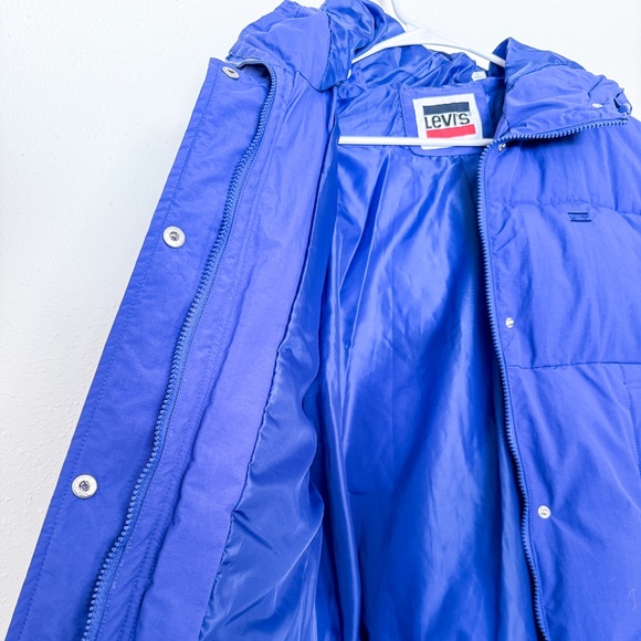 Levi's Women's Cinch Waist Puffer Jacket - Picture 5 of 8
